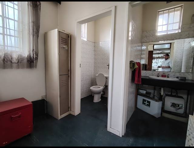 655M² WAREHOUSE FOR SALE IN DRIEHOEK
